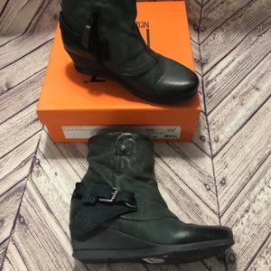 Miz Mooz New York City Size EU 38 (7.5) Booties